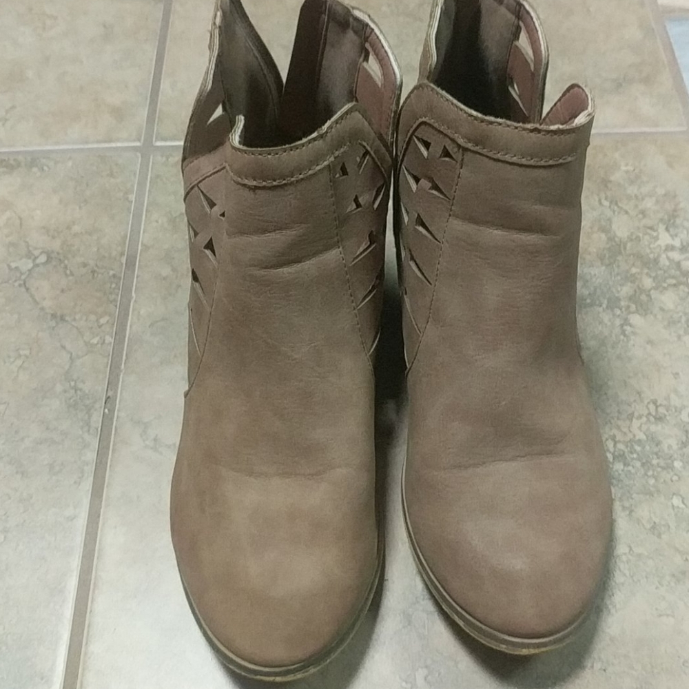 Rue 21 Bootie Heels
